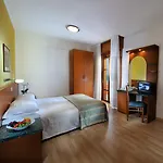 Bembo 4* 비비오네