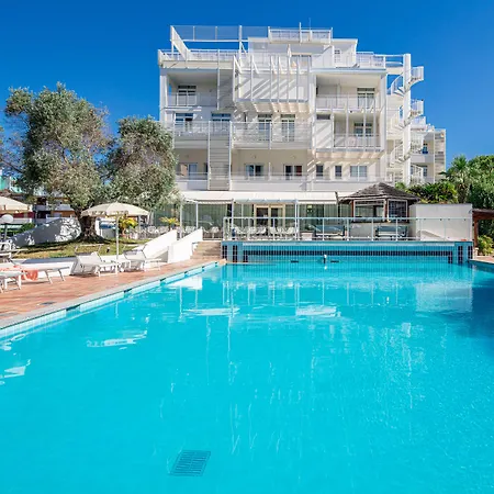 Отель Bembo Бибионе